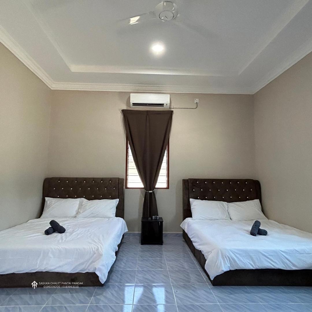 Sasuka Chalet Pantai Pandak Kuala Terengganu Buitenkant foto