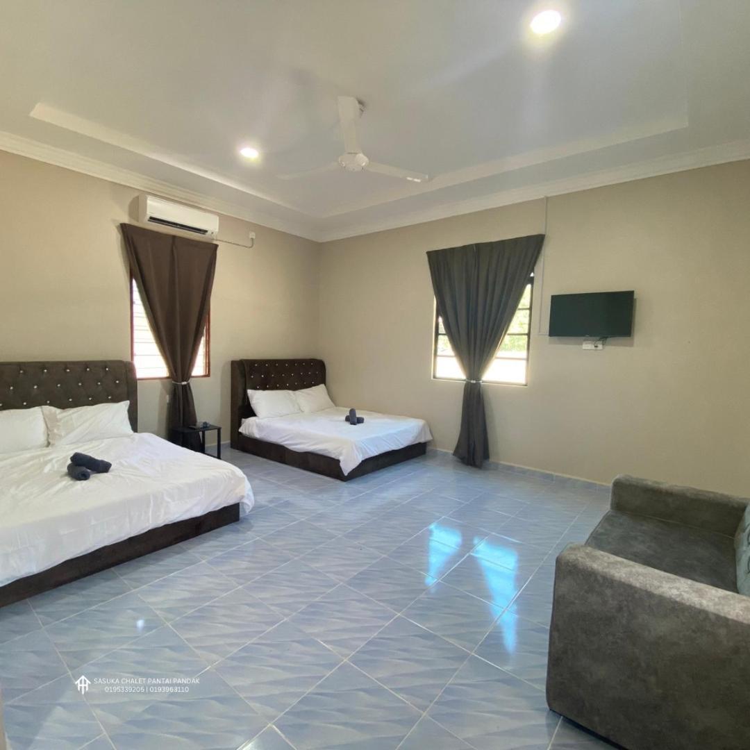 Sasuka Chalet Pantai Pandak Kuala Terengganu Buitenkant foto